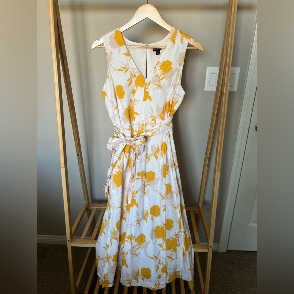 Ann Taylor yellow floral dress